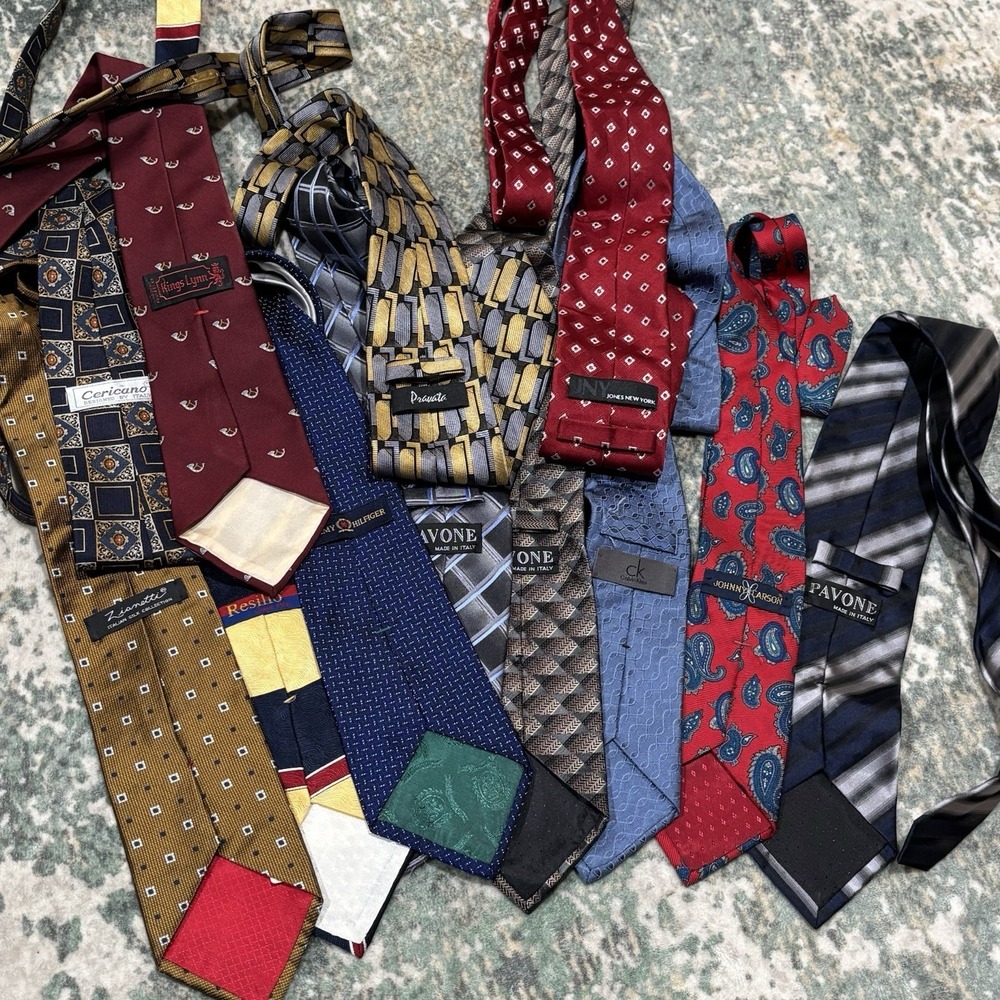Lot Of 12 Designer Neckties EUC - Picture 2 of 5